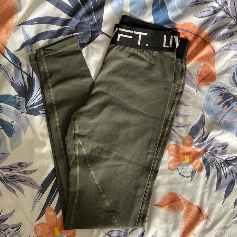 LiveFit LVFT boom leggings olive size M